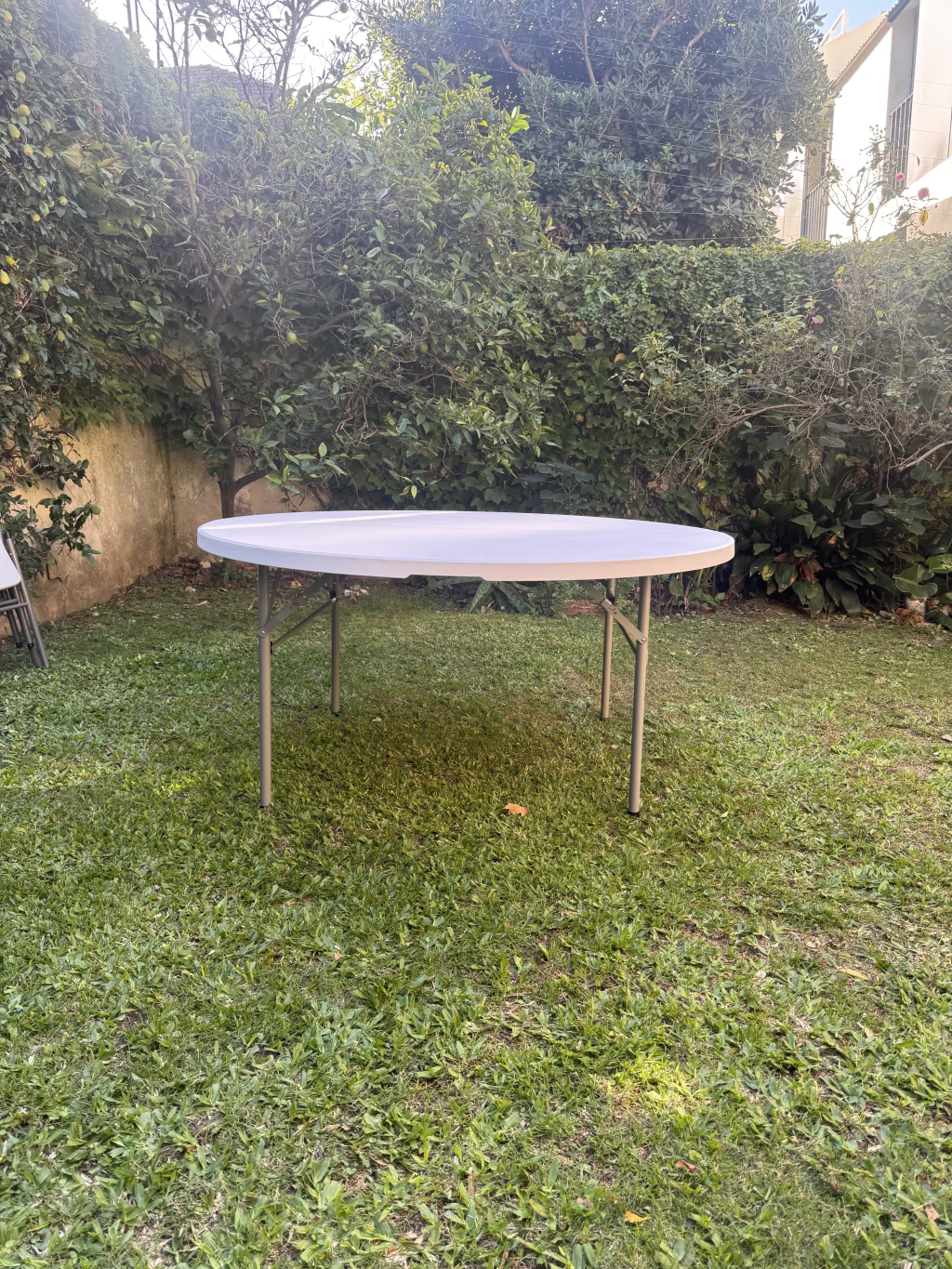 Mesa Redonda Plegable 1.50m